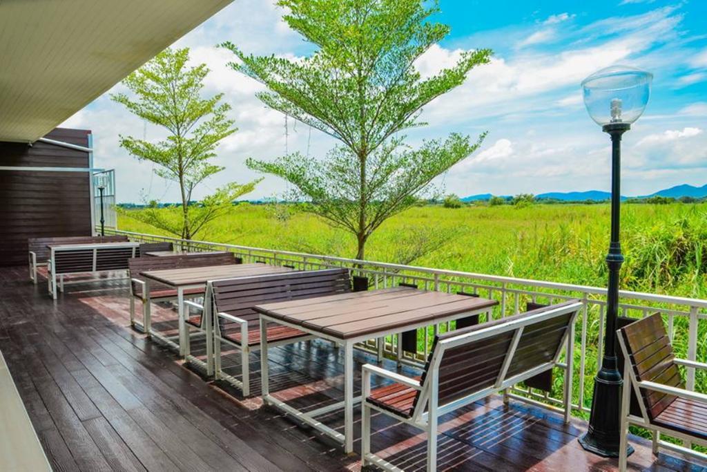 The Vista Pool Villa Kanchanaburi Esterno foto
